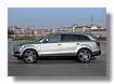 Q7070051_med.jpg