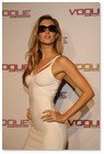 :: Pulse para Ampliar :: Presentacion Vogue eyewear Atzaro Ibiza: Gisele Bündchen