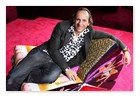:: Pulse para Ampliar :: Custo Barcelona propone junto con Gruppo Industriale Busnelli una original sinergia entre moda y diseño