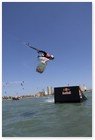 :: Pulse para Ampliar :: Aaron Hadlow Red Bull Kite Punks