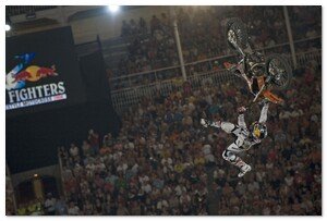 REBEAUD CERTIFICA SU HEGEMONÍA EN MADRID Y ENCARRILA SU VICTORIA FINAL EN EL RED BULL X-FIGHTERS tMA REBE LN 8099p