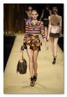 :: Pulse para Ampliar :: SEMANA DE LA MODA DE PARíS: DESFILE PRIMAVERA-VERANO 2009 DE LOUIS VUITTON :: Pulse para Ampliar :: SEMANA DE LA MODA DE PARíS: DESFILE PRIMAVERA-VERANO 2009 DE LOUIS VUITTON