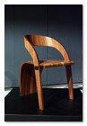 :: Pulse para Ampliar :: Antonio Miró Muebles: Lambda, es una silla característica. Sólida y confortable, de formas elementales, esta construida con sólo dos piezas.