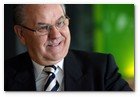 :: Pulse para Ampliar :: Dionisio Gracia Fajardo, fundador y decano de la UNALT (Unión Nacional Asociaciones Libres de Autopatronos y Empresarios Taxi)
Autor del libro "El señor del taxi"
