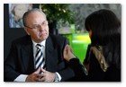 :: Pulse para Ampliar :: Dionisio Gracia Fajardo, fundador y decano de la UNALT (Unión Nacional Asociaciones Libres de Autopatronos y Empresarios Taxi)
Autor del libro "El señor del taxi"