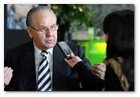 :: Pulse para Ampliar :: Dionisio Gracia Fajardo, fundador y decano de la UNALT (Unión Nacional Asociaciones Libres de Autopatronos y Empresarios Taxi)
Autor del libro "El señor del taxi"