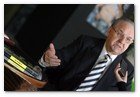 :: Pulse para Ampliar :: Dionisio Gracia Fajardo, fundador y decano de la UNALT (Unión Nacional Asociaciones Libres de Autopatronos y Empresarios Taxi)
Autor del libro "El señor del taxi"