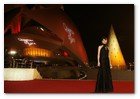 :: Pulse para Ampliar :: El Palau de les Arts Reina Sofía de Valencia ha acogido la premier de la última película del agente 007, Quantum of Solace: Olga Kurylenko