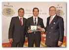 :: Pulse para Ampliar :: ISAF Rolex World Sailor of the Year Awards 2008: Sr. Don Roland Schuler Consejero Delegado Rolex, Ben Ainslie y S.M. El Rey Constantino de Grecia