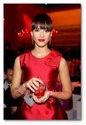 :: Pulse para Ampliar :: Club Campari  - Campari Calendar 2009: Jessica Alba durante la fiesta del 'Club Campari'