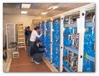 :: Pulse para Ampliar :: 1300 cables se han instalado manualmente en el primer cuadrante del edificio técnico. En el primer test automático se detectaron 2 cables intercambiados que se corrigieron inmediatamente.