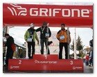 :: Pulse para Ampliar :: Campeonato de España de Cronoescalada - GP Grifone en Sierra Nevada: Podio absoluto masculino, con el ganador, Klian Jornet en el centro