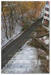 :: Pulse para Ampliar :: Berlin.- En algunas ciudades europeas y gobiernos municipales está prohibido el empleo de sal para combatir la nieve y el hielo tanto en las carreteras como en la vias públicas. El motivo: el negativo impacto mediambiental