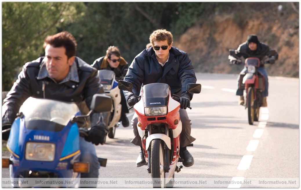 Pel�cula "EL JUEGO DEL  AHORCADO": Carrera de motos (Alvaro Cervantes)