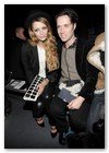 :: Pulse para Ampliar :: (L-R) Actress Mischa Barton and musician Rufus Wainwright attend the G-Star Fall 2009 Fashion Show at the Hammerstein Ballroom on February 17, 2009 in New York City.