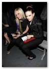 :: Pulse para Ampliar :: Musician Natasha Bedingfield (L) and actress Danielle Panabaker attend the G-Star Fall 2009 Fashion Show at the Hammerstein Ballroom on February 17, 2009 in New York City.