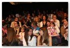 :: Pulse para Ampliar :: Madrid Fashion Week Feb09: Agatha Ruiz de la Prada. Ambiente Agatha... y 'Agathita'