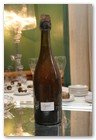 :: Pulse para Ampliar :: Cata privada en la boutique del Champagne Maison Perrier-Jouet de las cosechas históricas de Perrier-Jouet.