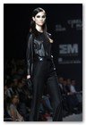 :: Pulse para Ampliar :: Madrid Fashion Week Feb09: Angel Schlesser