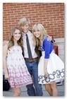 :: Pulse para Ampliar :: HANNAH MONTANA: THE MOVIE: (l to r) EMILY OSMENT, LUCAS TILL, MILEY CYRUS