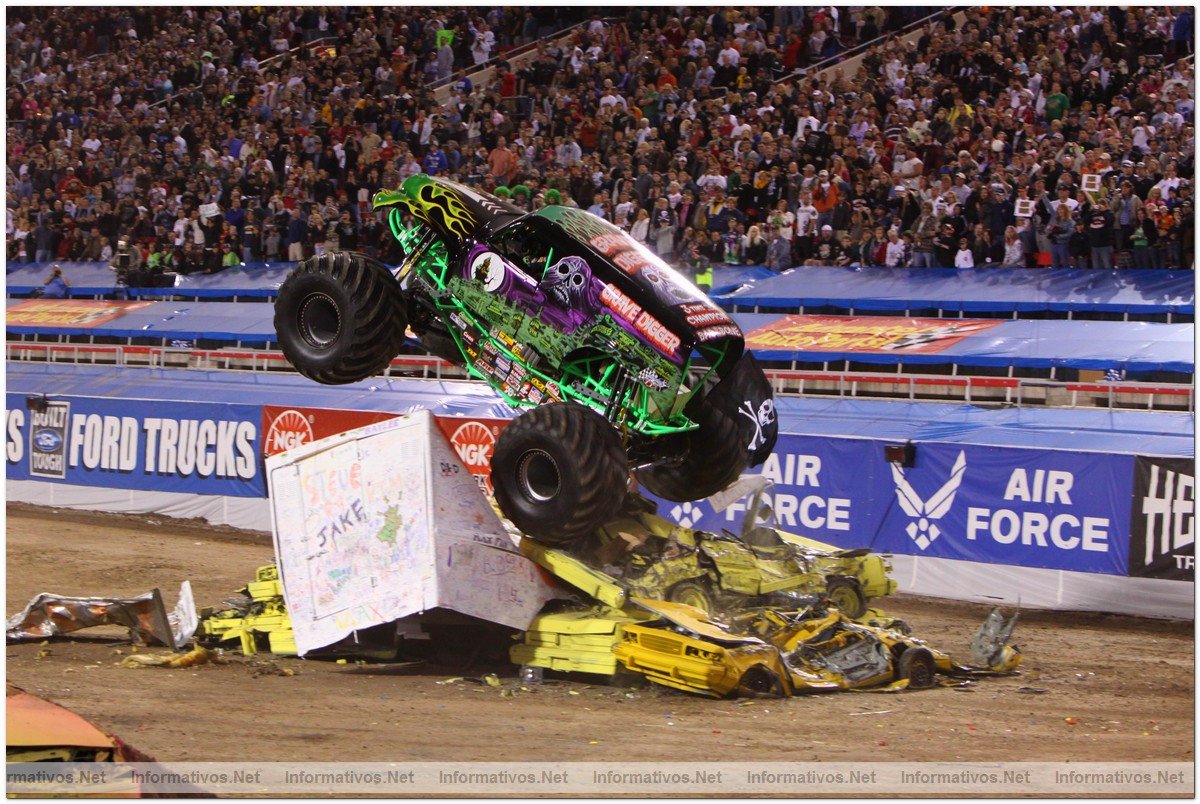 Monster Jam trae por primera vez a espaa los coches ms grandes del mundo: 24OCT09 en Barcelona