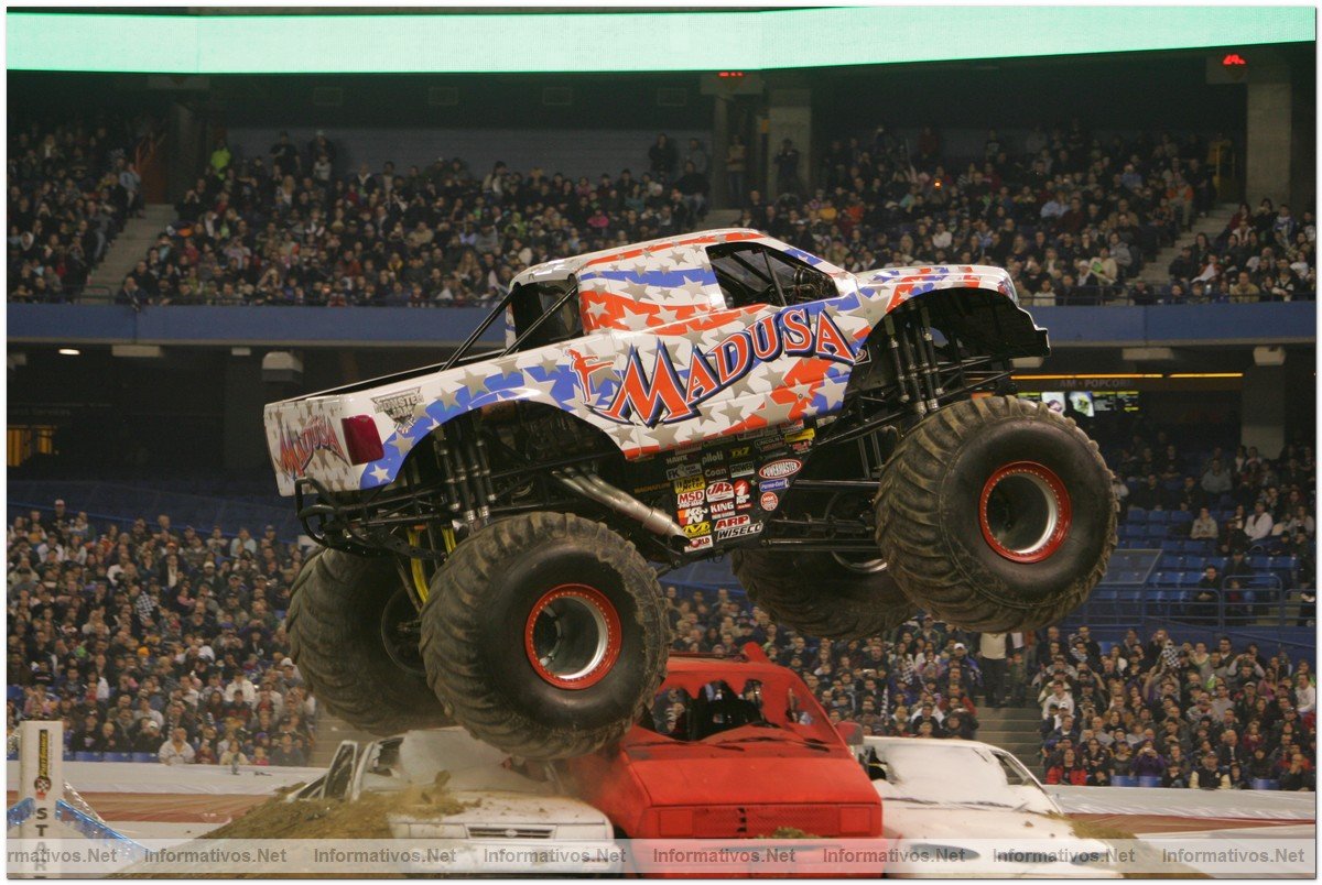 Monster Jam trae por primera vez a espaa los coches ms grandes del mundo: 24OCT09 en Barcelona