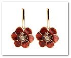:: Pulse para Ampliar :: SEP09.- Colección Gardenia, de Carrera y Carrera (Enamel Yellow Gold Gardenia Earrings)
