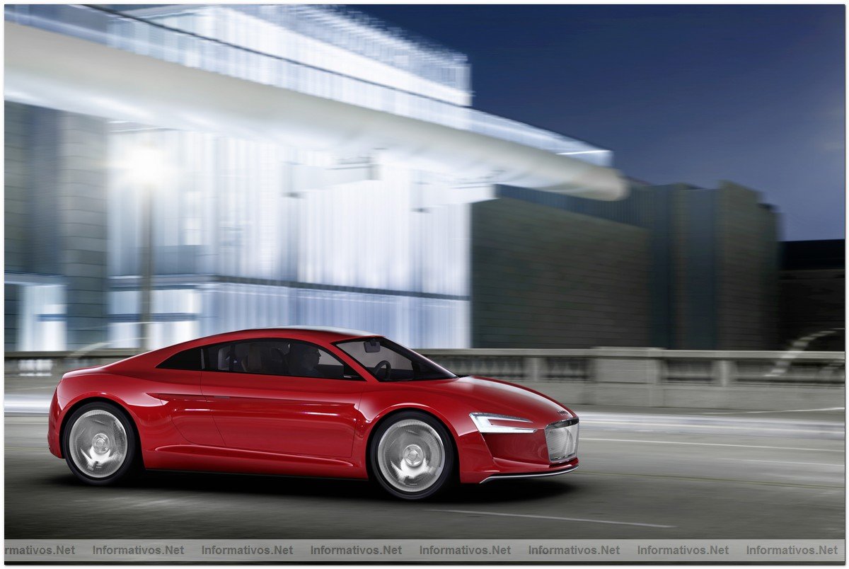 Audi presenta el elemento estrella del IAA 2009: el e-tron, un vehculo deportivo de alto rendimiento con sistema de propulsin totalmente elctrica.