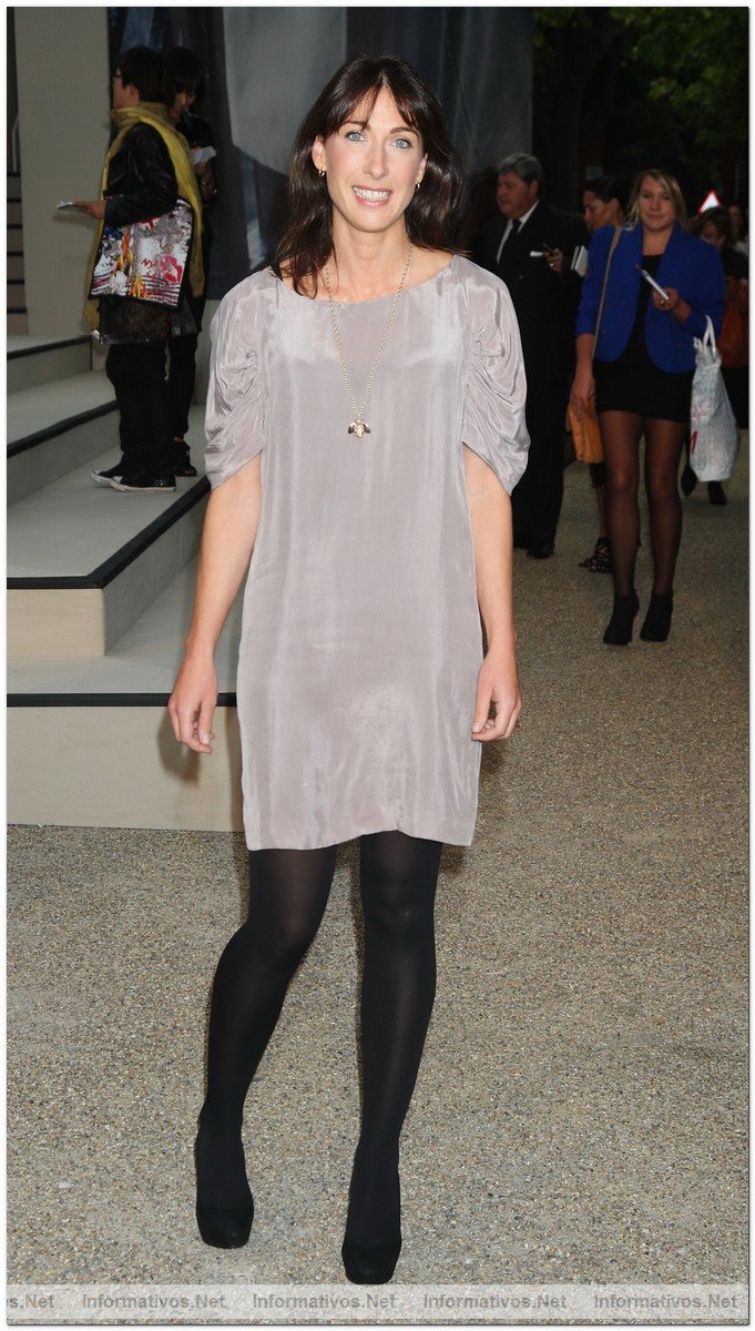Samantha Cameron dressed in Burberry arrives at the Burberry Prorsum Spring/Summer 2010 Show
