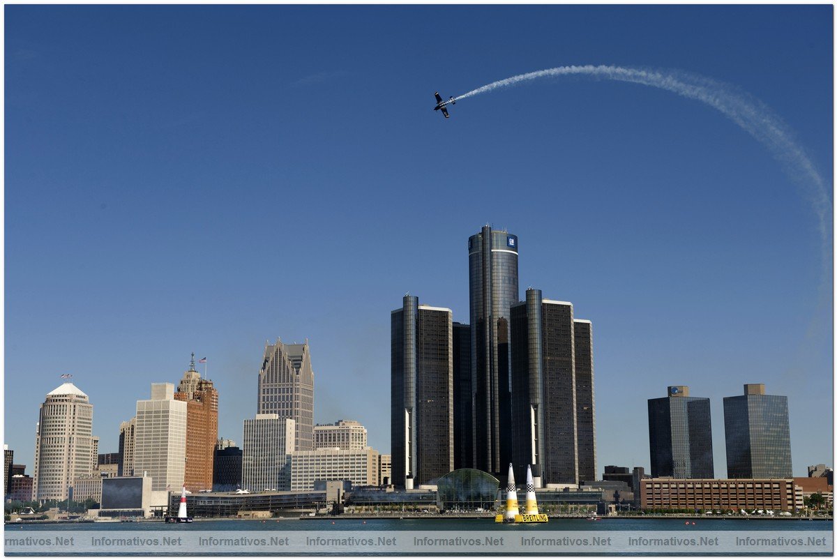 Spanish Pilot Alejandro Maclean flying over the Detroit River with the Detroit skyline in the background during 1st practice session at the third round of the 2009 Red Bull Air Race World Championship  in Windsor, Canada,  June 12th, 2009.