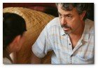 :: Pulse para Ampliar :: Chris Kilham, profesor de etnobotánica y 'Medicine Hunter'