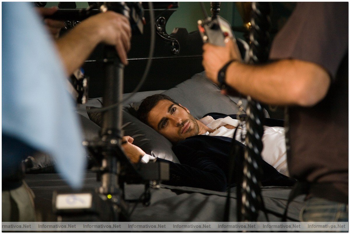 Miguel ngel Silvestre, imagen de la primera fragancia masculina de Victorio & Lucchino