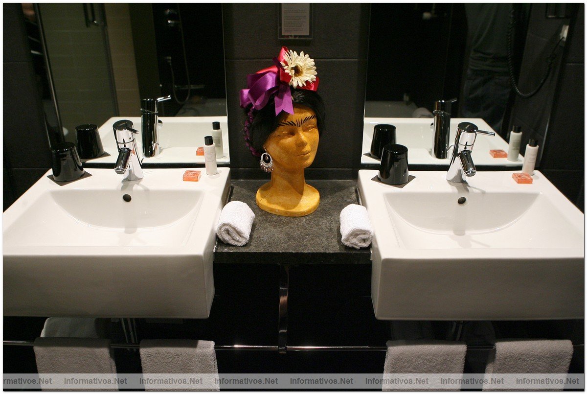 OCT09.- Rafel Hoteles Casanova Barcelona dedica el mes de Octubre a 'Los caprichos de Frida'