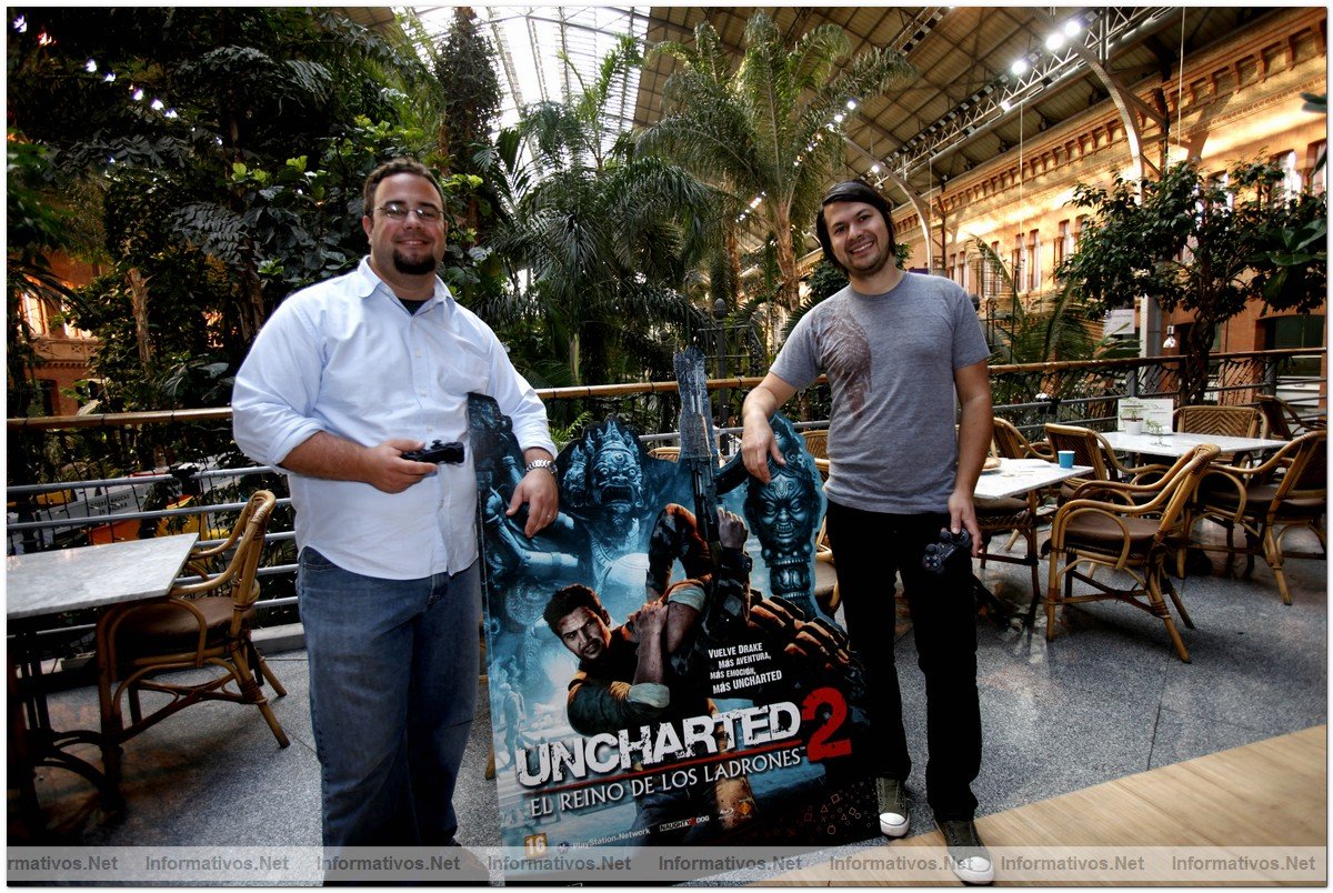 Justin Richmond y Arne Meyer, de Naughty Dog, en la presentacin de  "Uncharted 2: El Reino de los Ladrones" en Madrid