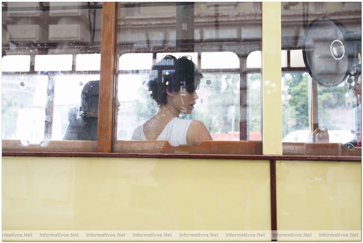 Making of del Calendario Campari 2010 con Olga Kurylenko. Location: Historical Urban Railway 609

Outfit: Jil Sander - Jewellery: Sharra Pagano