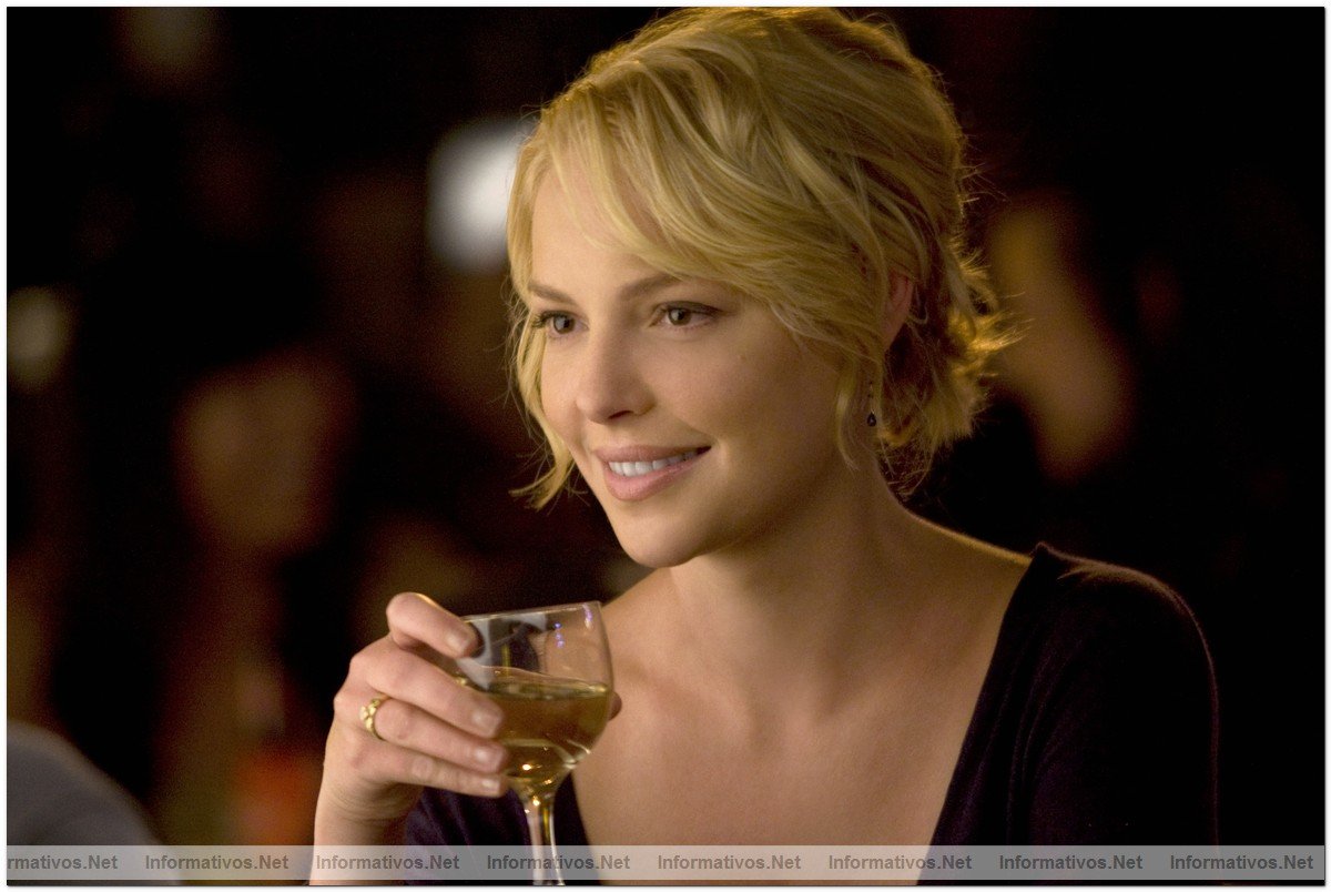 LA CRUDA REALIDAD: protagonizada por  Katherine Heigl y Gerard Butler