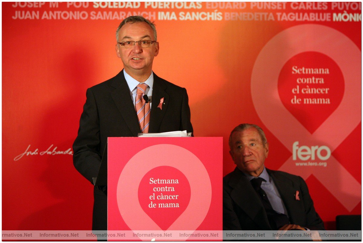 BCN, 19OCT09.- Semana Internacional de la Lucha contra el Cncer de Mama en Barcelona (por FERO)
 Dr. Jos Baselga con Leopoldo Rods al fondo.