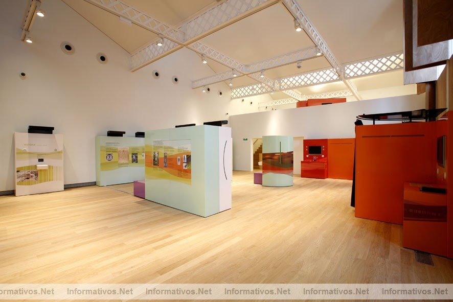 28OCT09.- La Obra Social Caixa Sabadell inaugurar hoy su nuevo edificio con un auditorio para 388 personas y una nueva sala de exposiciones con la muestra Eres nico? Biometria: interacta y descubre tu identidad.