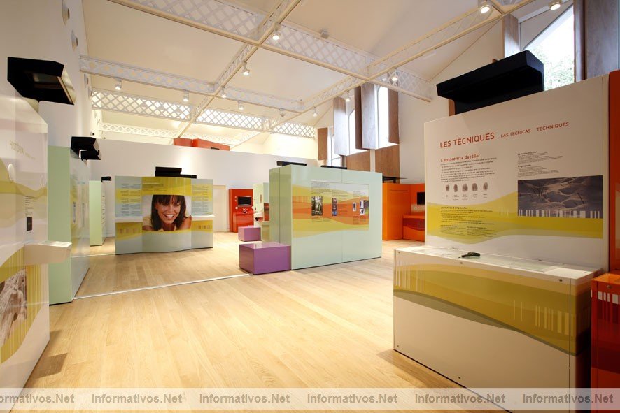 28OCT09.- La Obra Social Caixa Sabadell inaugurar hoy su nuevo edificio con un auditorio para 388 personas y una nueva sala de exposiciones con la muestra Eres nico? Biometria: interacta y descubre tu identidad.