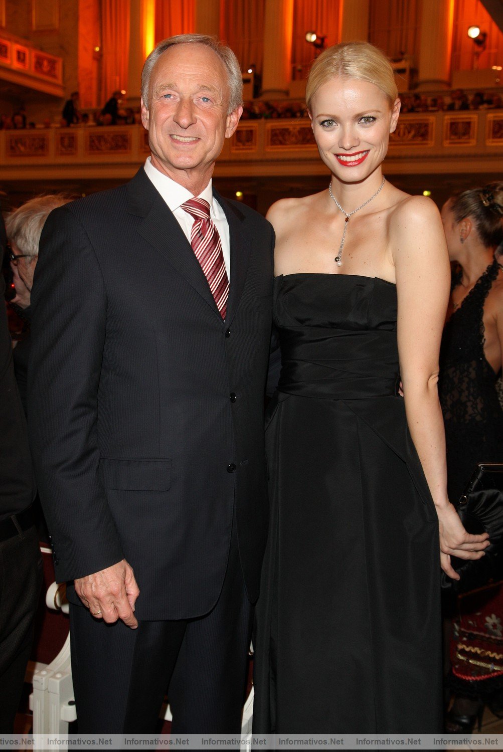Premio Prix 2009 de Montblanc: Lutz Bethge CEO Montblanc International y Franziska Knuppe