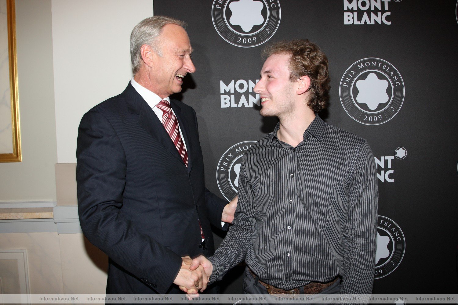 Premio Prix 2009 de Montblanc: Lutz Bethge CEO Montblanc International y  el joven pianista ruso, Nikolai Tokarev
