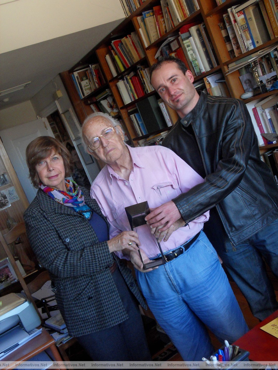 SAMSUNG DIGITAL CAMERA