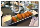 :: Pulse para Ampliar :: Novedades culinarias en el  B Lounge, del hotel Barceló Raval. Croquetas de pollo orgánico