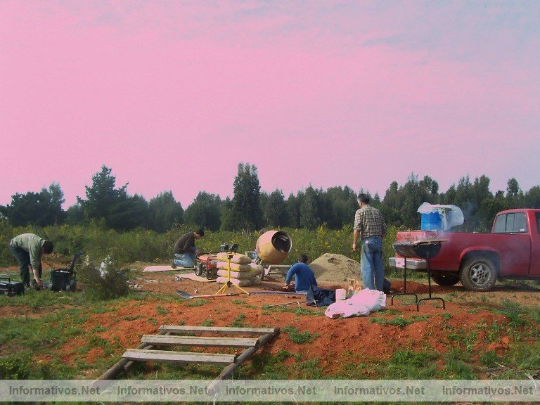 Ocho alumnos de la Universidad Tcnica Federico Santa Mara trabajan en el proyecto "Aerogenerador Savonius de giro Helicoidal"