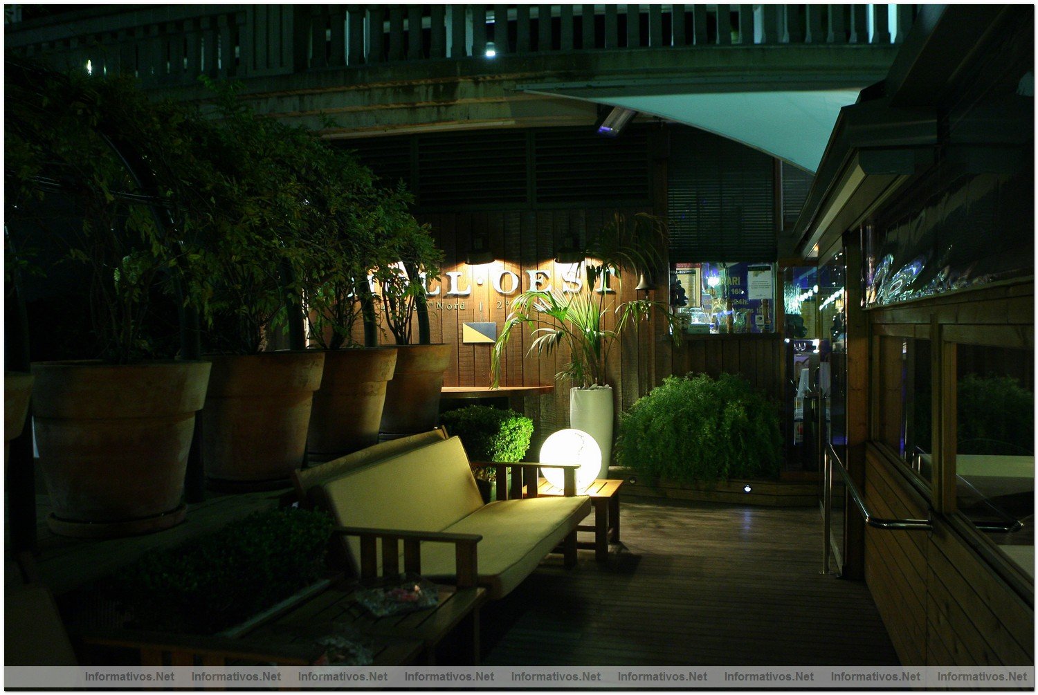 Restaurante 'Moll Oest' en el Puerto de Masnou (Barcelona)