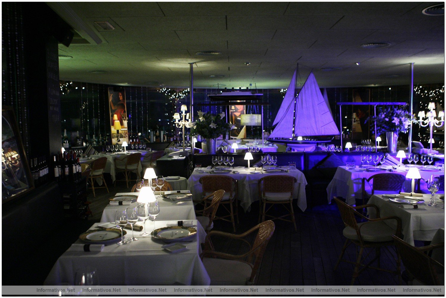 Restaurante 'Moll Oest' en el Puerto de Masnou (Barcelona)