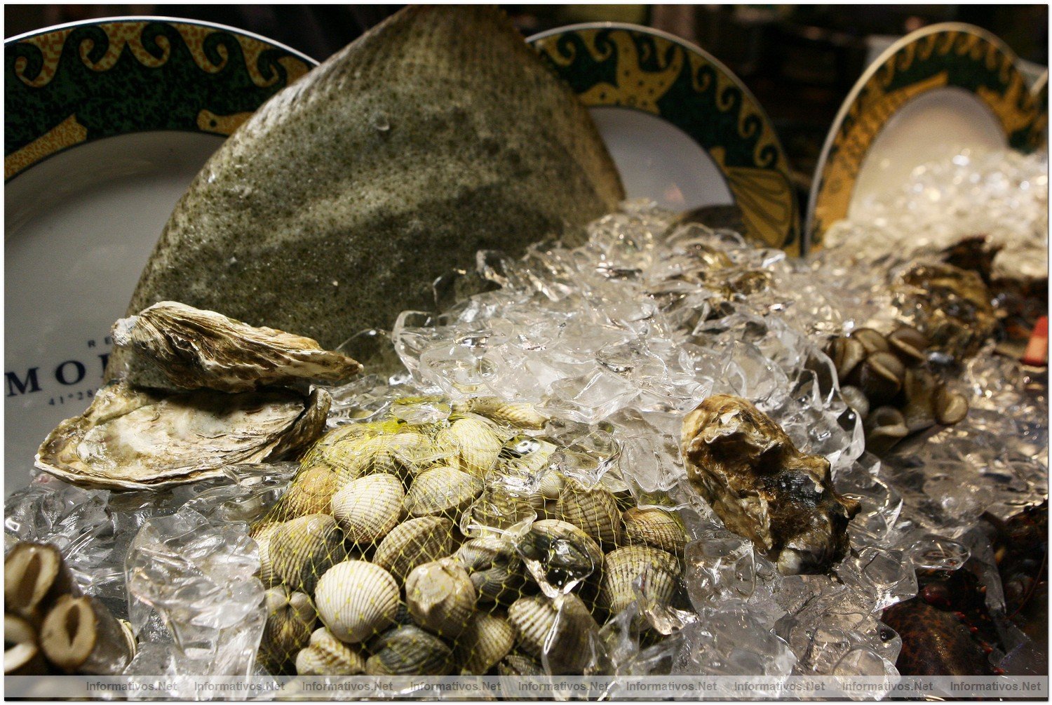 Restaurante 'Moll Oest' en el Puerto de Masnou (Barcelona)