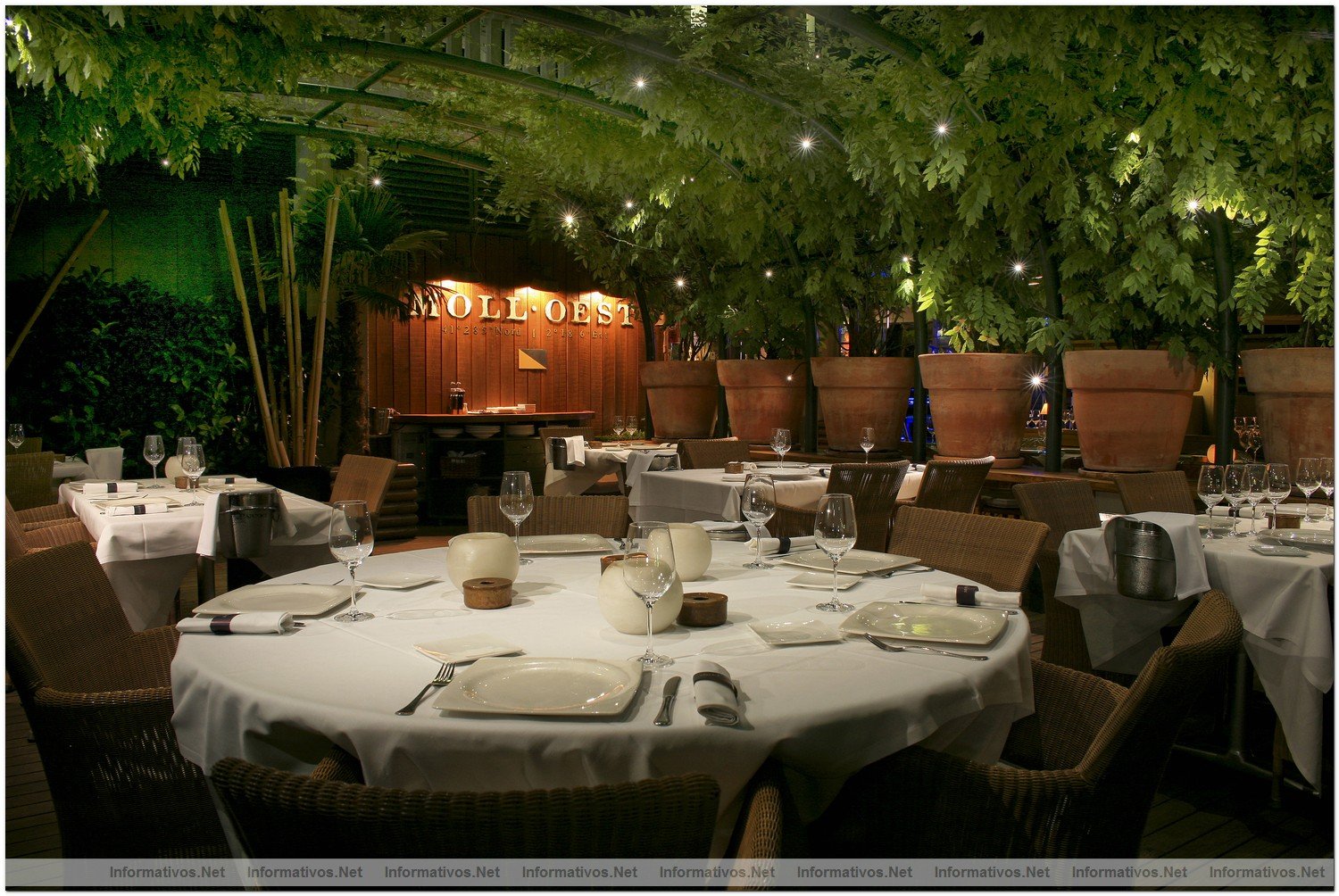 Restaurante 'Moll Oest' en el Puerto de Masnou (Barcelona)