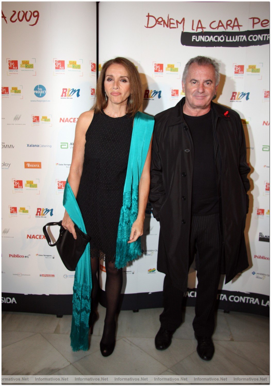 Concierto benfico "Demos la cara por el sida", promovido por la Fundacin Lucha contra el Sida: Ana Beln y Victor Manuel