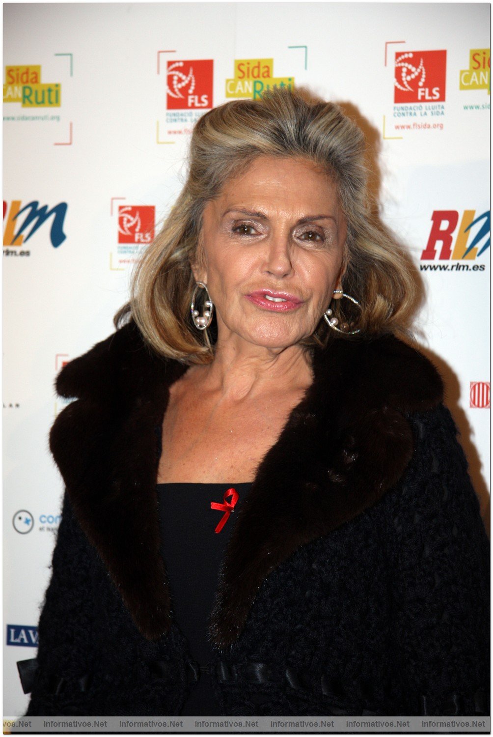 Concierto benfico "Demos la cara por el sida", promovido por la Fundacin Lucha contra el Sida: Batrice d'Orlans